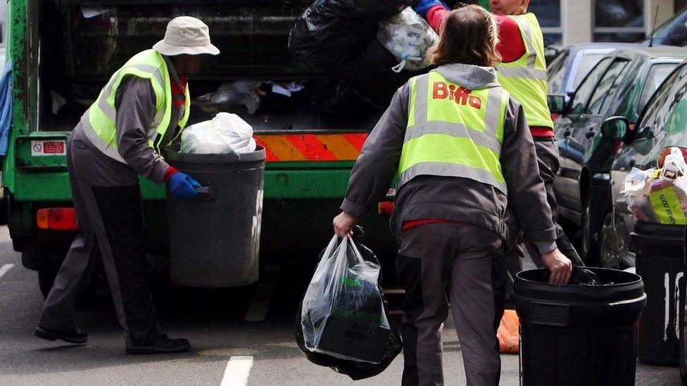 Bin men