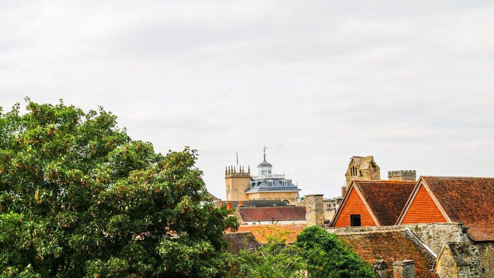 Abingdon skyline