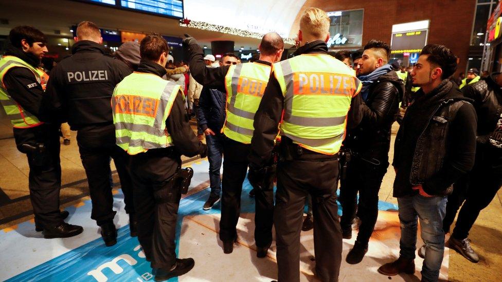 Police at Cologne main railway station, 1 Jan 16