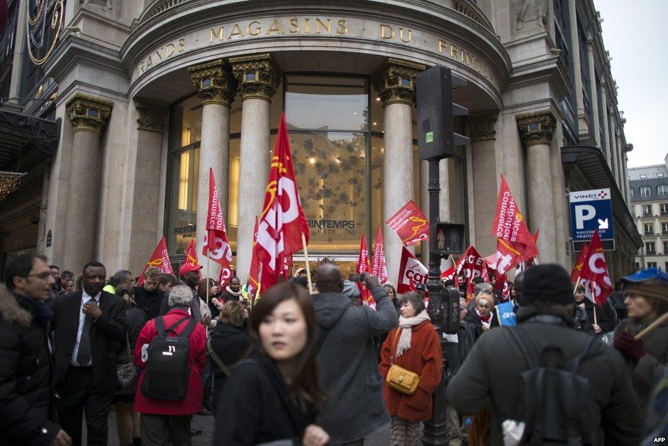 Protests in France, 2012, against Sunday trading