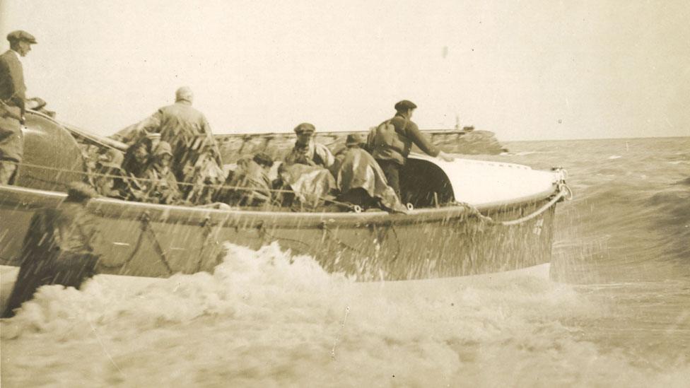 Launch of Hastings lifeboat