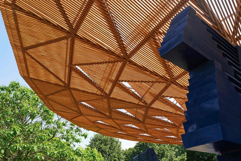 Serpentine pavilion