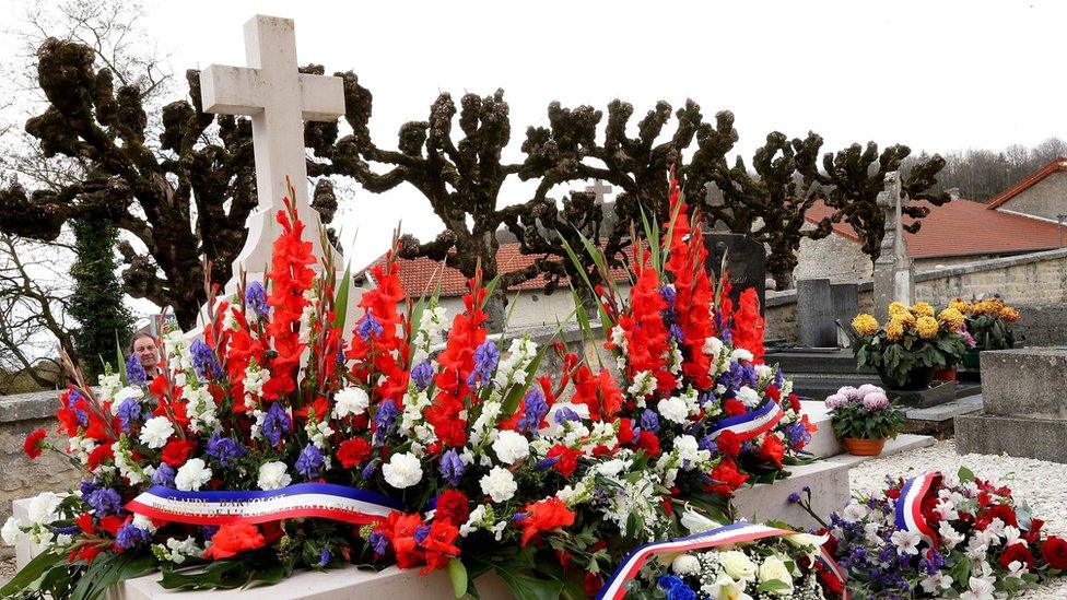 De Gaulle's tomb with cross