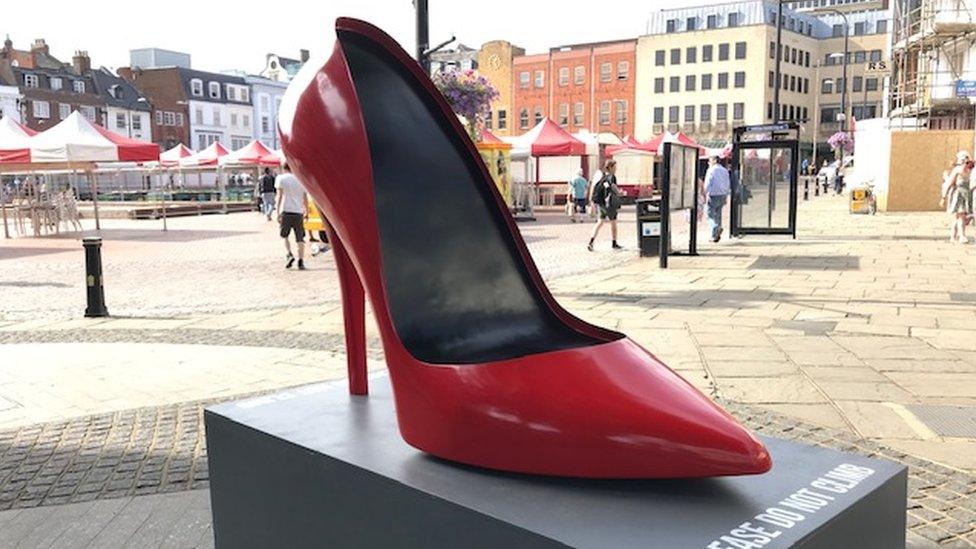 Giant stiletto