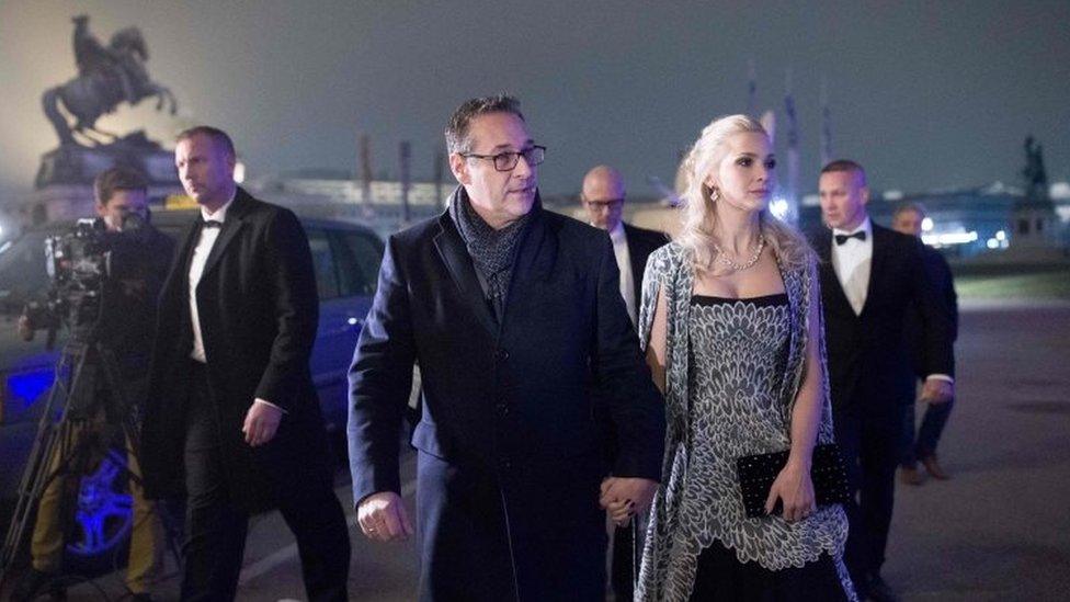 Vice-Chancellor and Freedom Party head Heinz-Christian Strache (centre) arrives for the ball with his wife Philippa. Photo: 26 January 2018