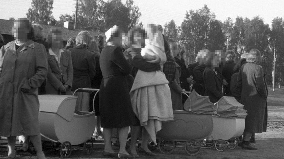 Norwegian women and their children on their way to Germany from Elverum, Norway in April 1945