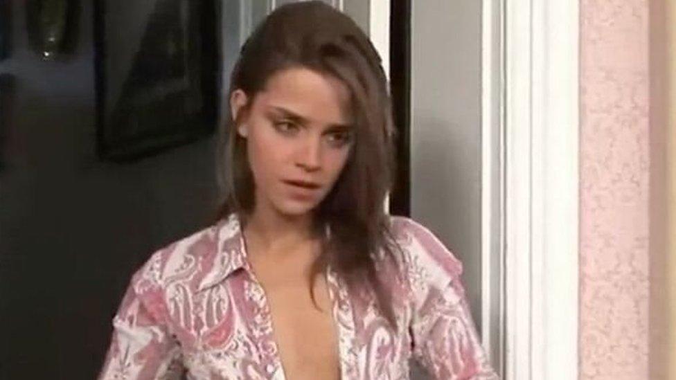 young emma watson nude fakes 1 