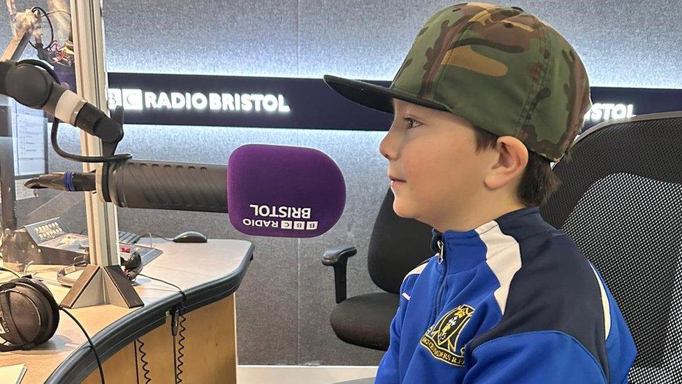 Barney on radio