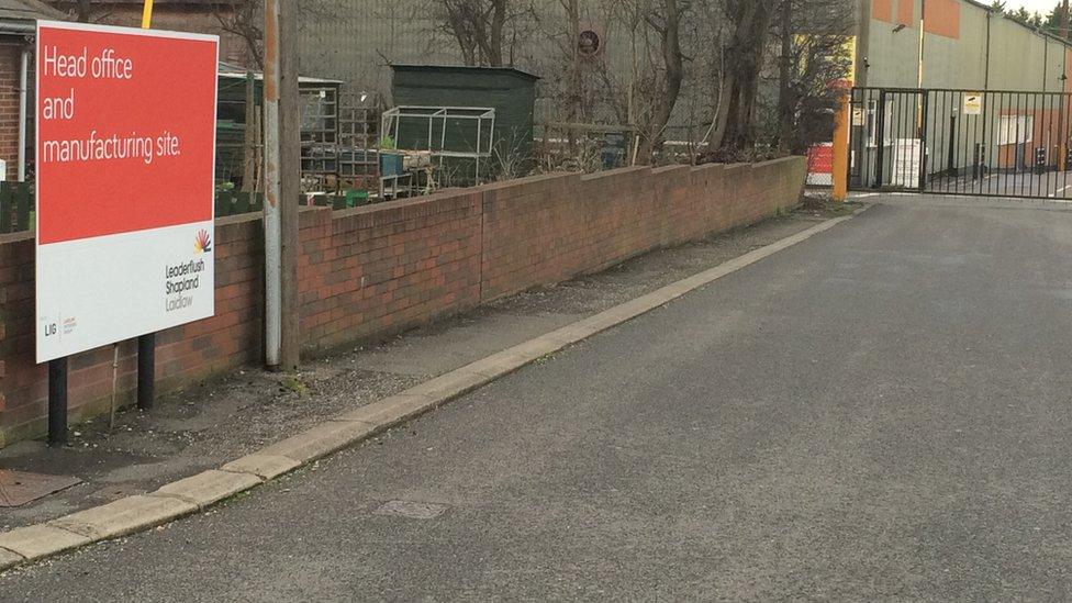 Leaderflush Shapland