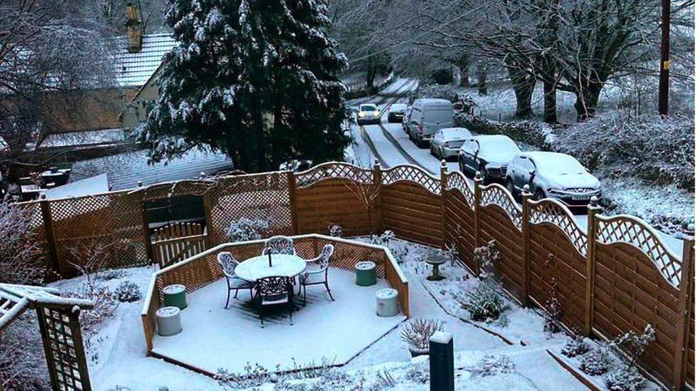 Snow in Minchinhampton, Gloucestershire