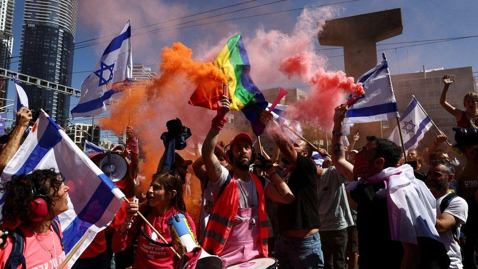 Anti-government protesters in Tel Aviv, Israel (16 March 2023)