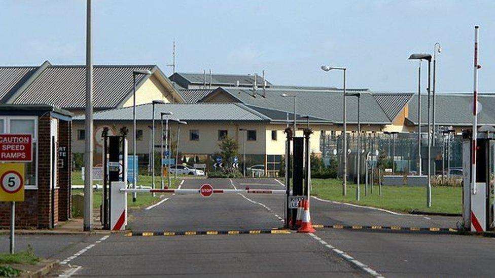 Yarl's Wood detention centre