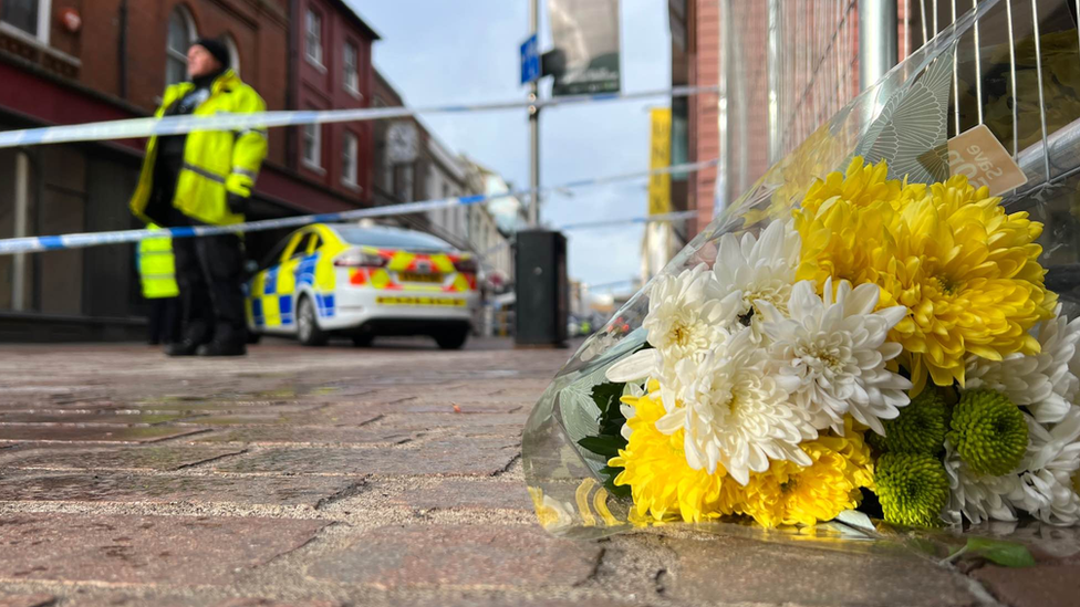 Westgate St in Ipswich cordoned off