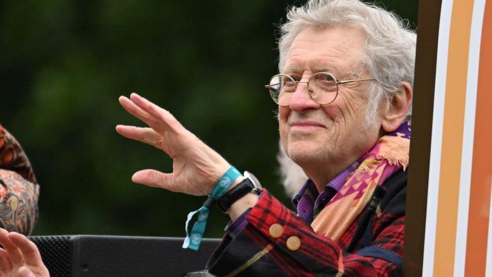 Noddy Holder: 'Cancer certainly changed me as a performer' - BBC News