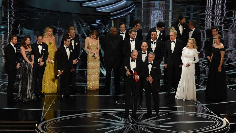 Moment that the wrong award was announced at the Oscars last year