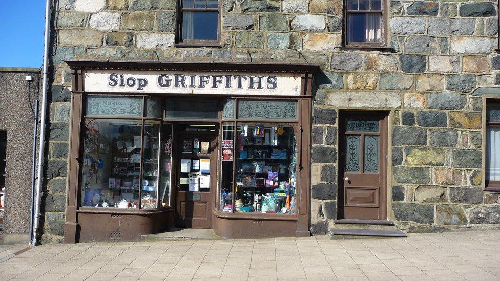 Siop Griffiths, Penygroes