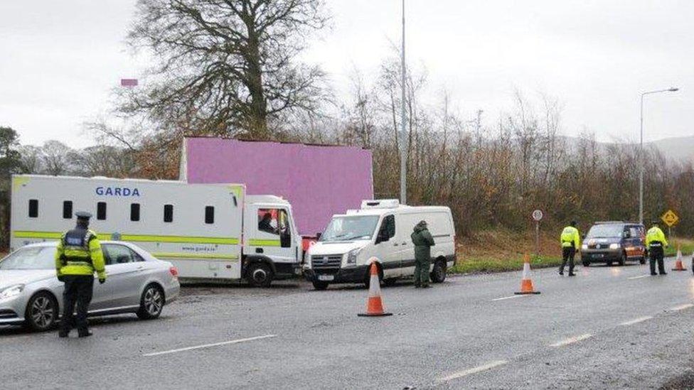Irish police: Eight people deported to the UK in border operation - BBC ...