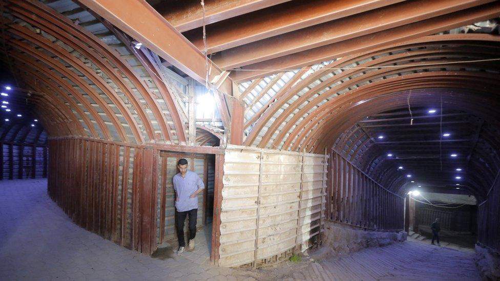 Tunnels in Douma, Syria, 20 April 2018