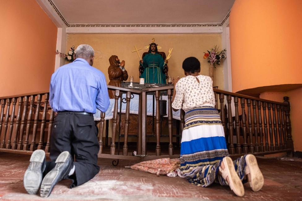 On the next morning there is the mass of the Immaculate Conception, the entire community is part of this event that closes this celebration. Guapi, Cauca. December 08, 2022. Fernanda Pineda.