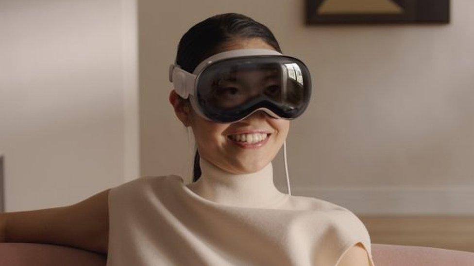 apple-vision-pro.