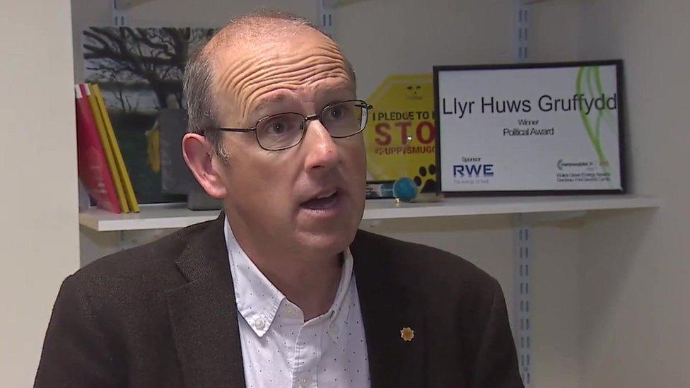 Llyr Gruffydd