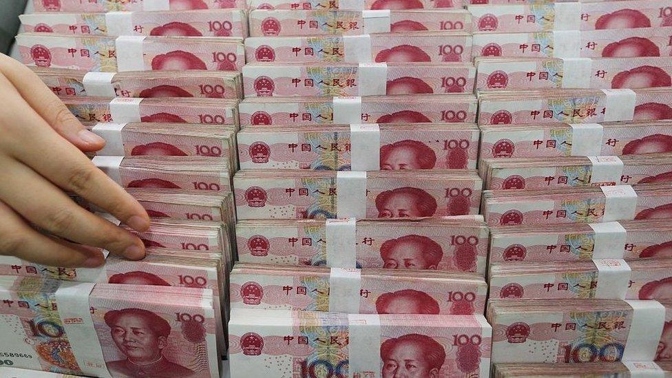 Yuan banknotes