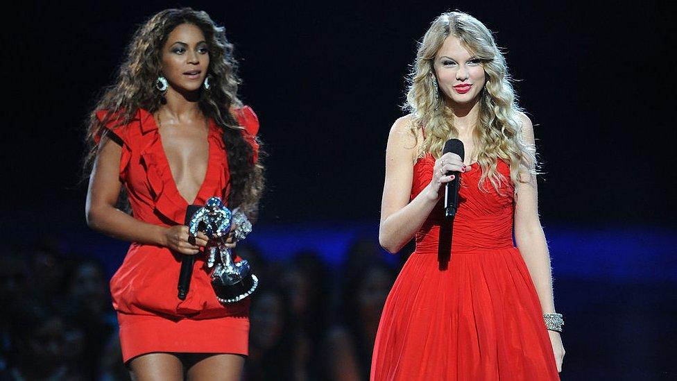 Taylor Swift and Beyonce at the 2009 MTV VMAs.