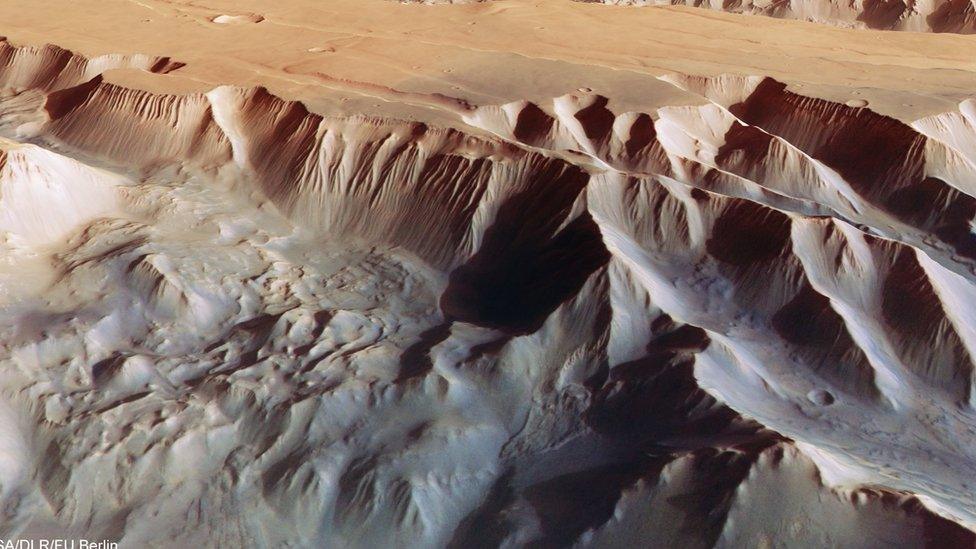 close-up-of-canyon