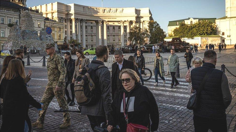 Central Kyiv street view, 7 Oct 22