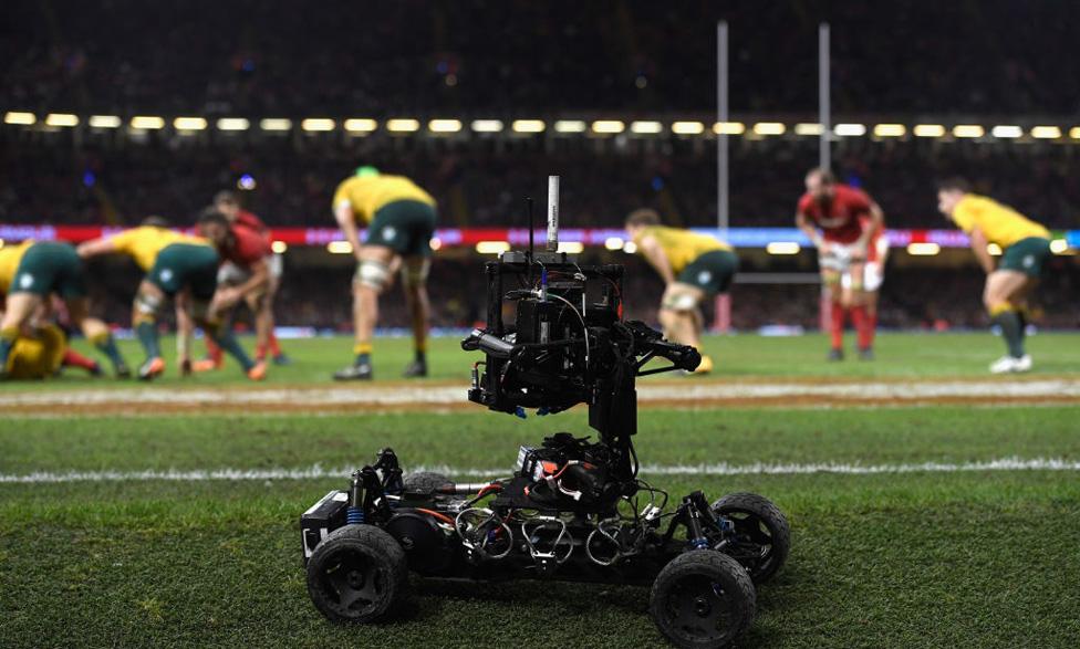 Rugby with remote TV camera