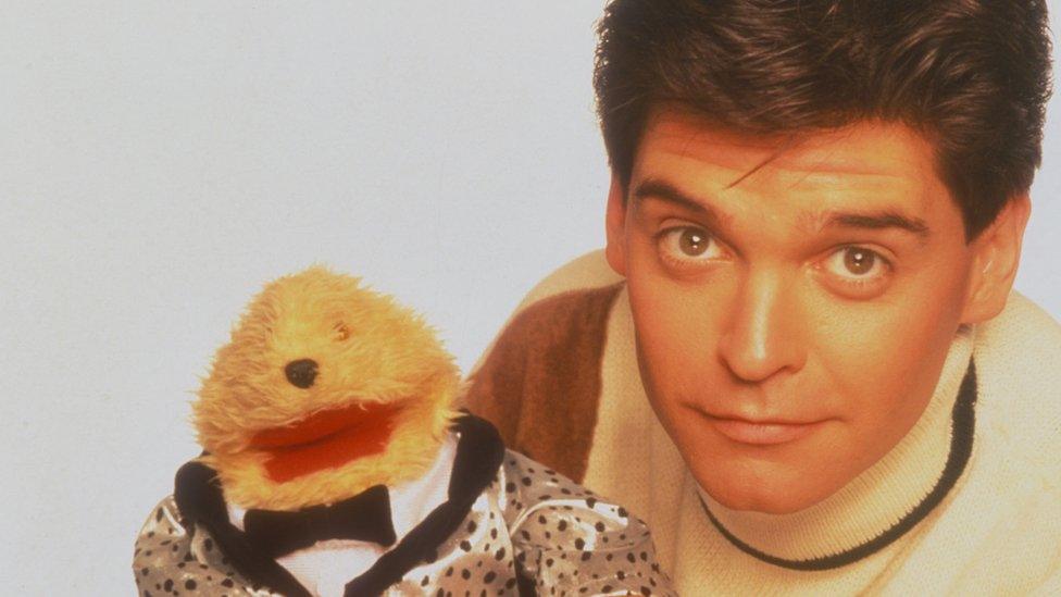 Presenter Philip Schofield with Gordon the Gopher in 1988