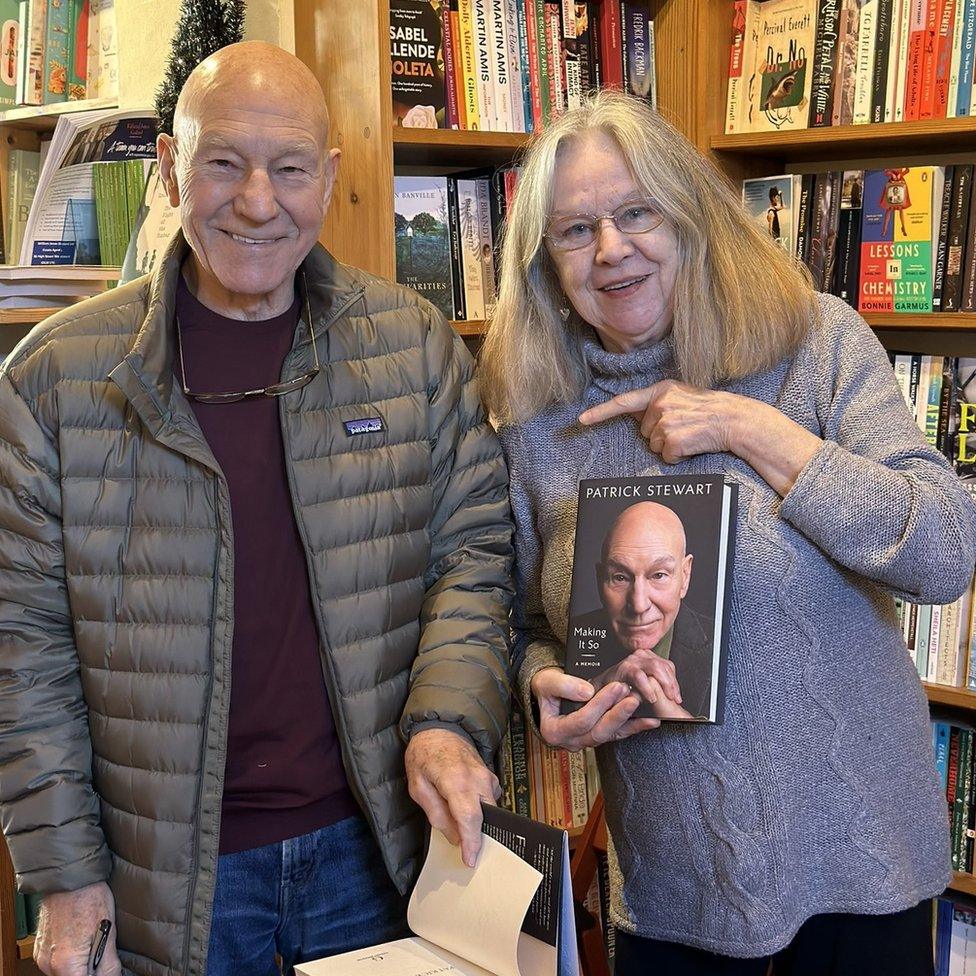 Sir Patrick Stewart and Merle Esson at The Woodstock Bookshop