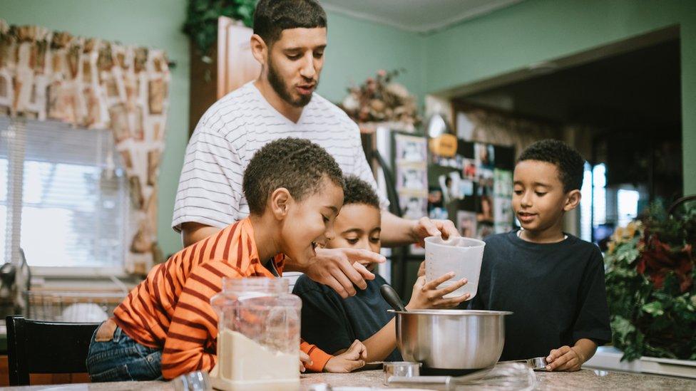 Family baking