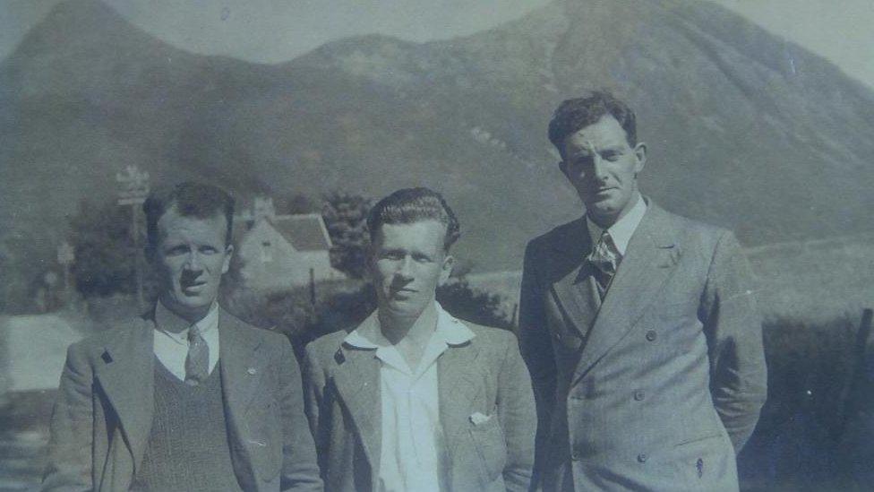 Laoich Bhaile a' Chaolais.
