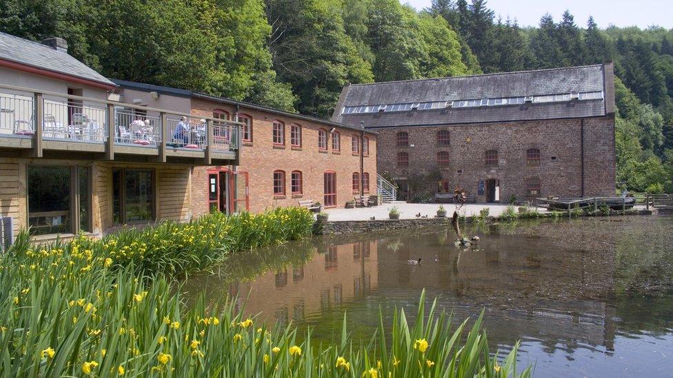 Photo of exterior of the heritage centre