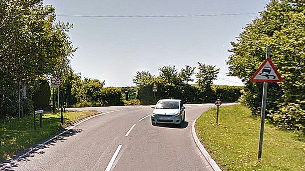 A3054 Hill Lane at the junction with Pixley Hill