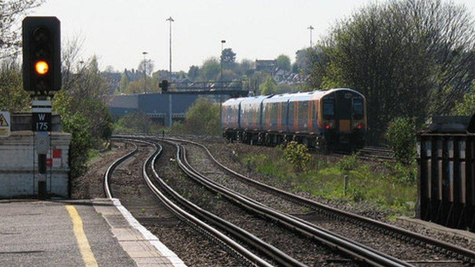 Train signal at Earlsfield station (the train is not a 442)