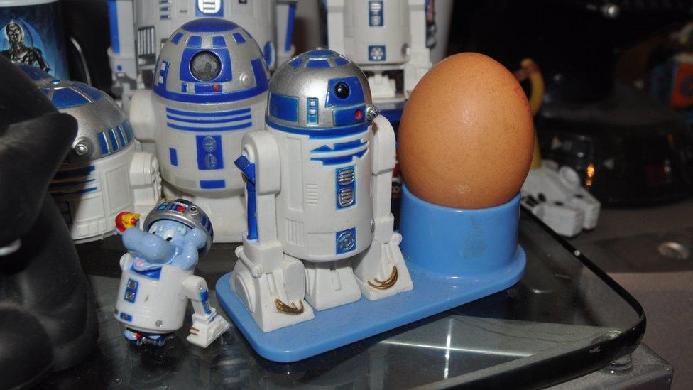 R2D2 egg-cup