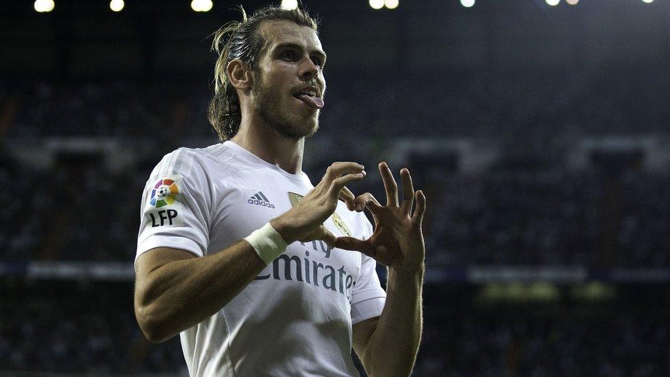 Gareth Bale of Real Madrid CF celebrates scoring their fifth goal during the La Liga match between Real Madrid CF and Real Betis Balompie at Estadio Santiago Bernabeu on August 29, 2015 in Madrid, Spain.