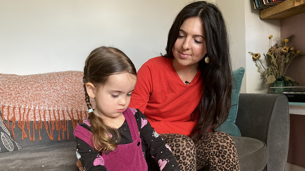 Hannah and her daughter Imogen