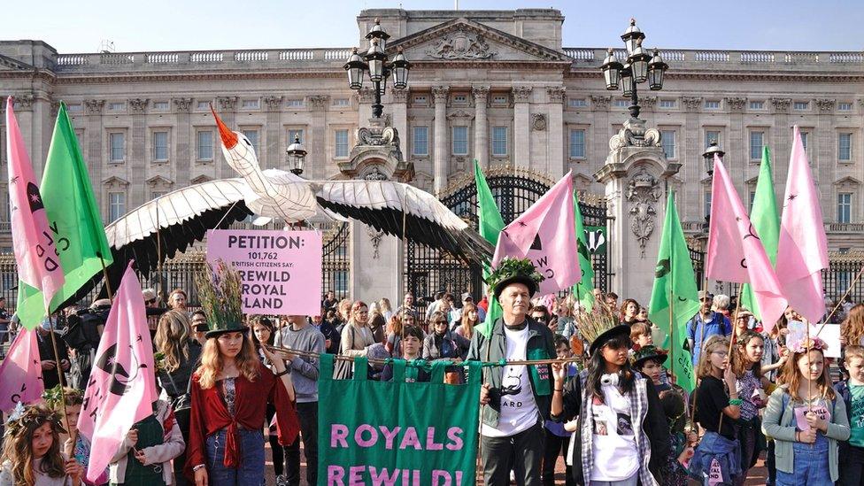 Chris Packham with protesters outside Buckingham Palace on Saturday