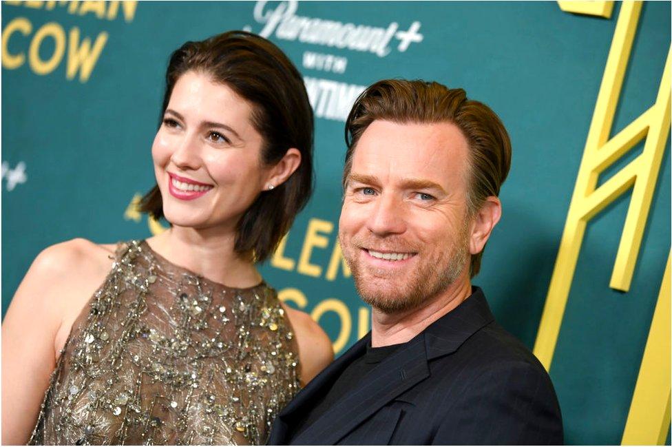 Ewan McGregor, Mary Elizabeth Winstead