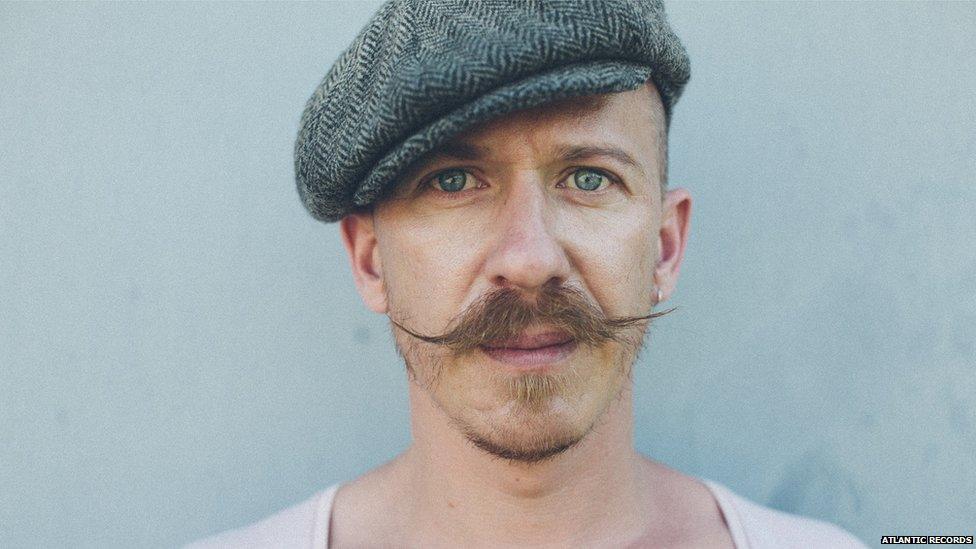 Press shot of Foy Vance