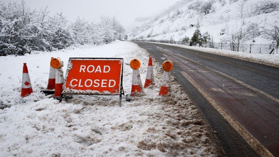 road-closure-sign.