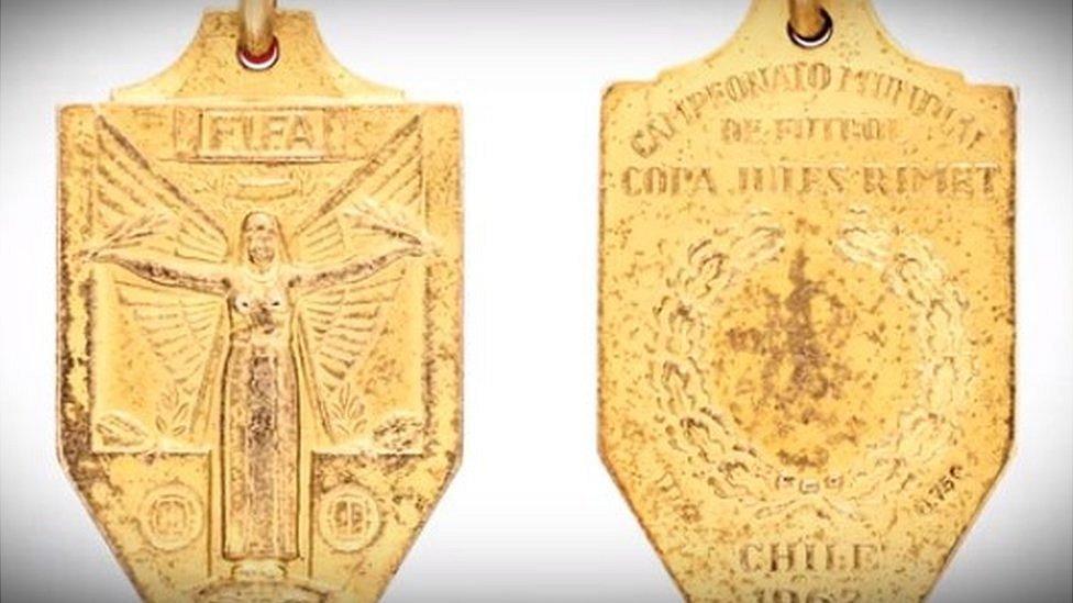 Pele's World Cup winning medal from 1962