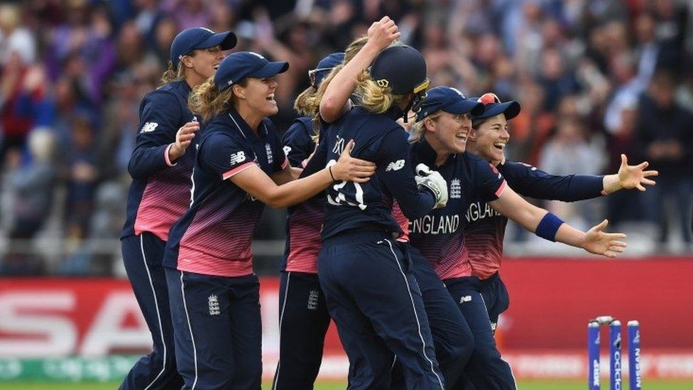 England captain Heather Knight and team-mates celebrate after taking the final India wicket of Rajeshwari Gayakwad to win the ICC Women"s World Cup 2017 Final between England and India at Lord"s Cricket Ground on July 23, 2017 in London, England