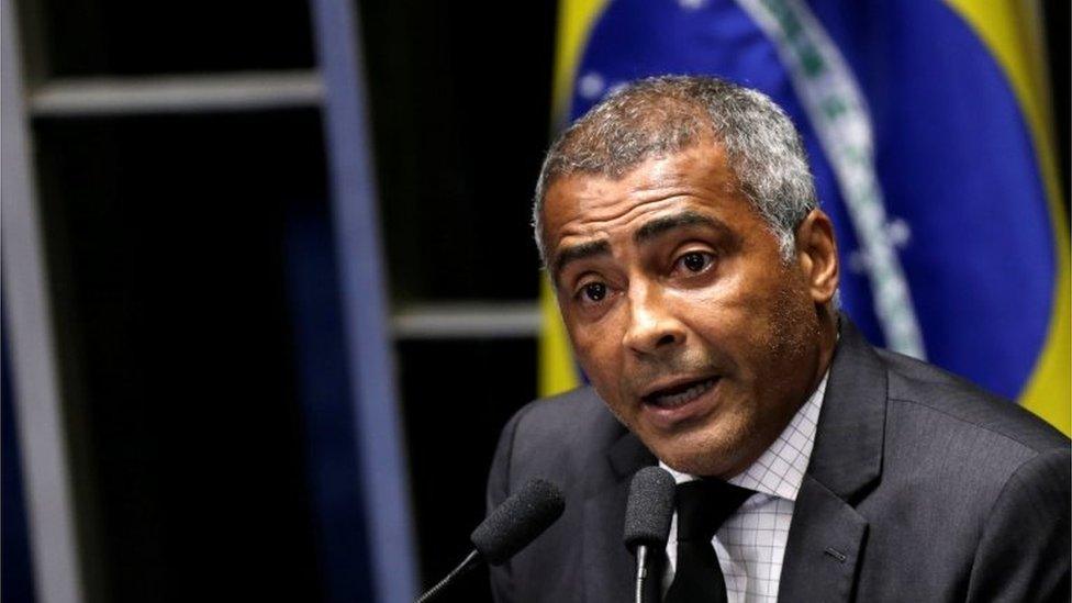 Senator Romario speaks during the session debating the voting for the impeachment of President Dilma Rousseff in Brasilia, Brazil, Brazil, May 11, 2016