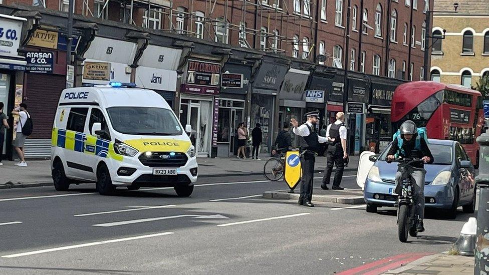 Police presence on Stoke Newington High Street