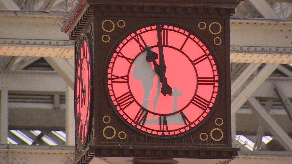 Glasgow Central Armistice Day