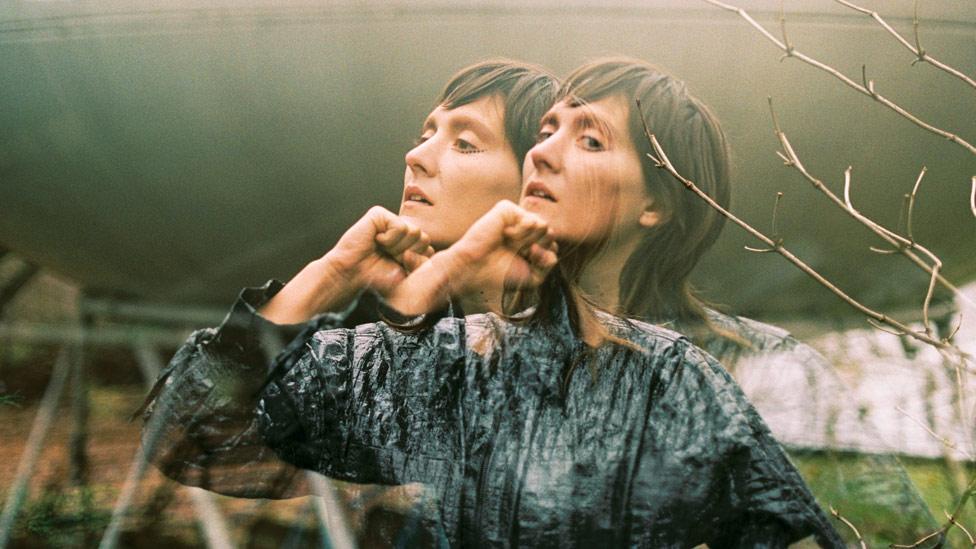 Cate Le Bon - Crab Day